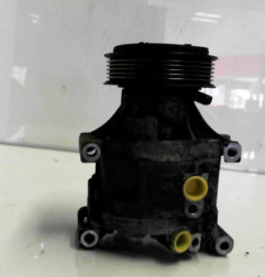 Compresseur clim FIAT PUNTO 2 Photo n°5