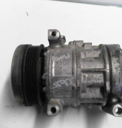 Compresseur clim FIAT GRANDE PUNTO Photo n°1