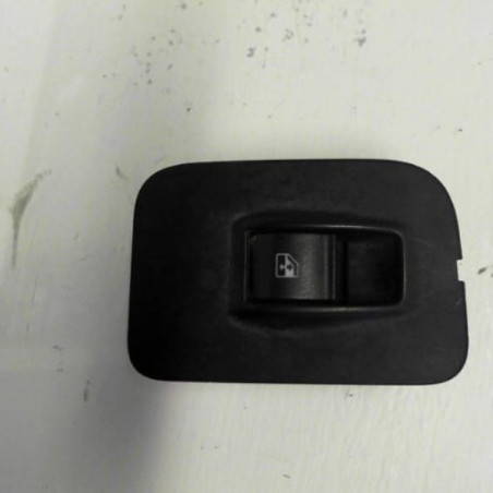 Interrupteur de leve vitre avant droit FIAT QUBO Photo n°1