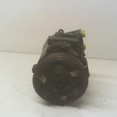 Compresseur clim FIAT GRANDE PUNTO