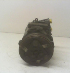 Compresseur clim FIAT GRANDE PUNTO Photo n°5