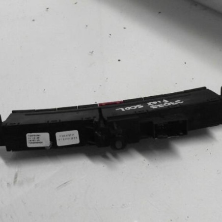 Bouton de warning FIAT 500L