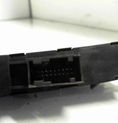 Bouton de warning FIAT 500L Photo n°3