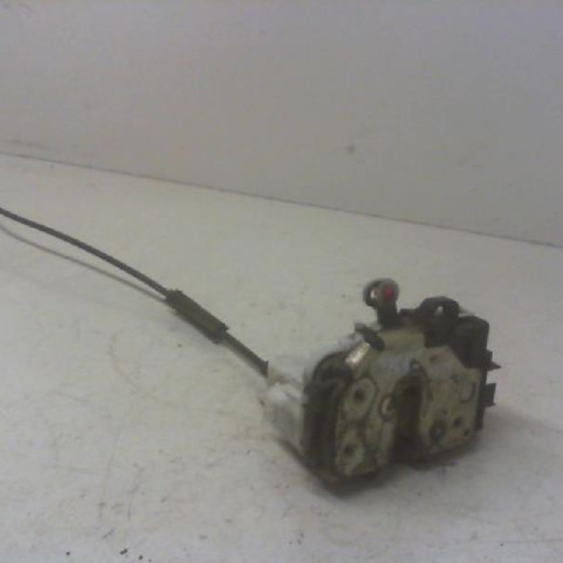 Serrure avant droit FIAT 500 2