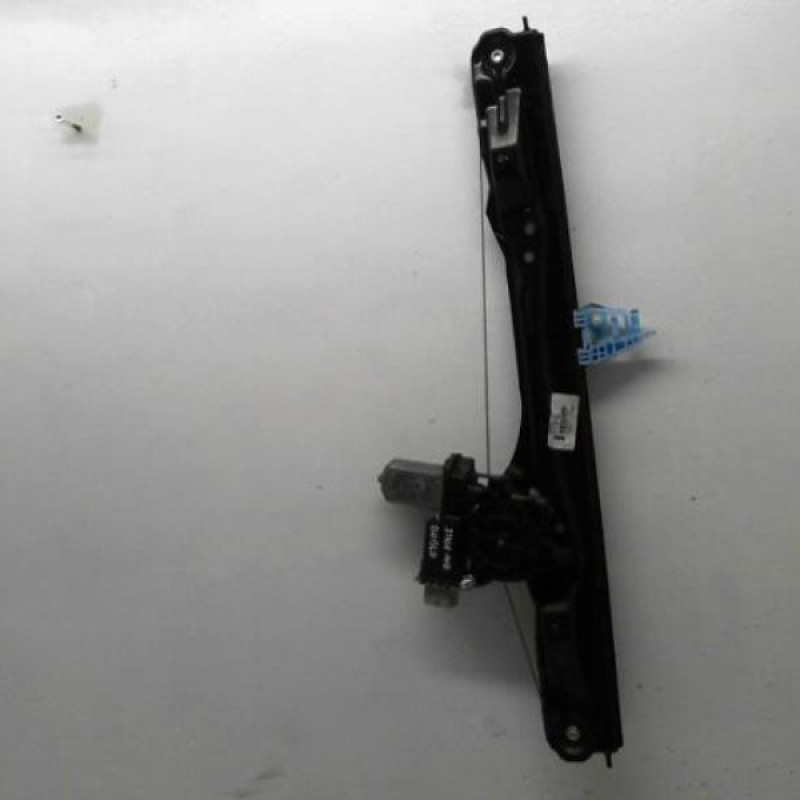 Leve vitre electrique avant droit FIAT DOBLO 2