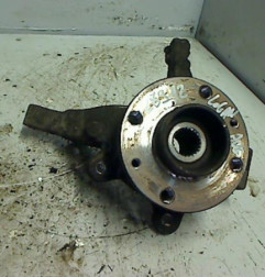 Fusee avant gauche DACIA LOGAN MCV 1 Photo n°1