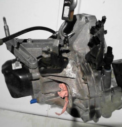 Boite de vitesses DACIA SANDERO 1 Photo n°1