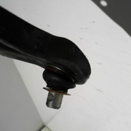 Triangle avant droit DACIA SANDERO 2