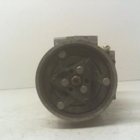 Compresseur clim DACIA LOGAN MCV 1