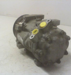 Compresseur clim DACIA LOGAN MCV 1 Photo n°3