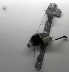 Leve vitre electrique avant droit DACIA DUSTER 1 Photo n°1
