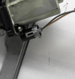 Leve vitre electrique avant droit DACIA DUSTER 1 Photo n°6