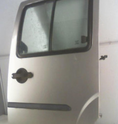 Porte laterale gauche FIAT DOBLO 1
