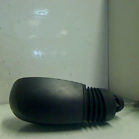 Retroviseur droit FIAT PUNTO 2