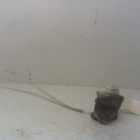 Serrure avant droit AUDI A4 1