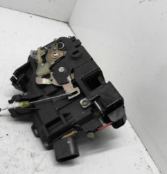 Serrure arriere droit AUDI A6 2