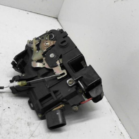 Serrure arriere droit AUDI A6 2