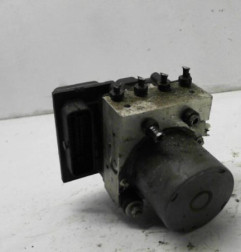 Bloc ABS (freins anti-blocage) AUDI A4 2 Photo n°1