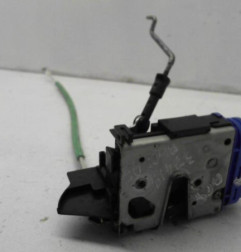 Serrure arriere gauche AUDI A3 1 Photo n°4