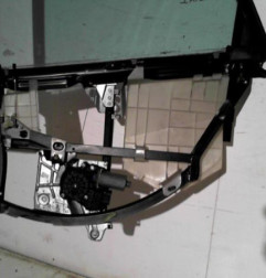 Mecanisme de leve vitre electrique arriere droit AUDI A4 1 Photo n°1