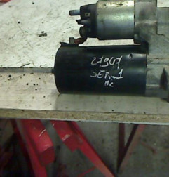 Demarreur BMW SERIE 1 E87 Photo n°1