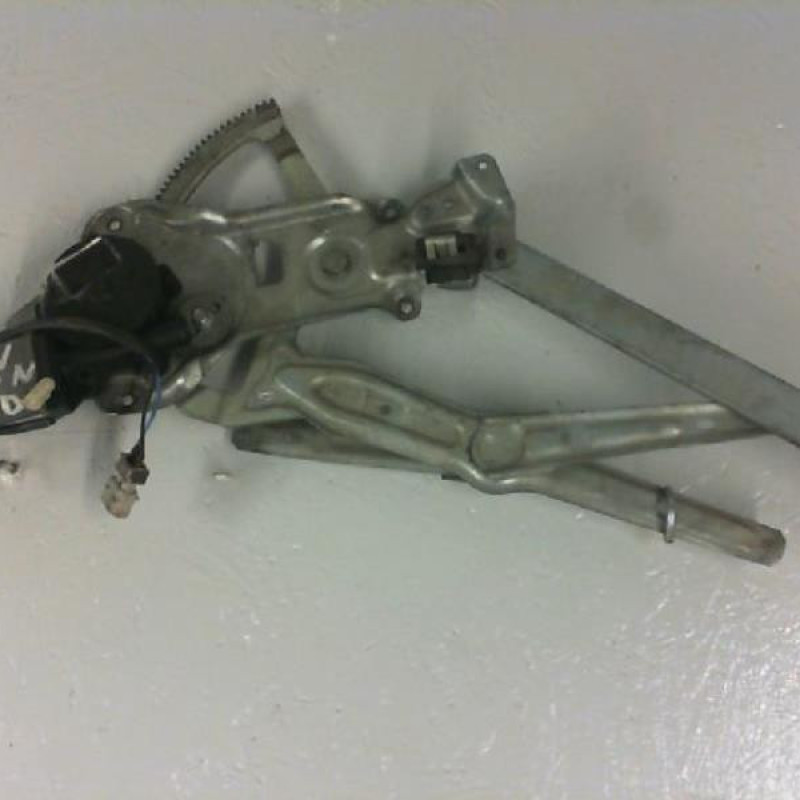 Leve vitre electrique avant droit BMW SERIE 5 E34