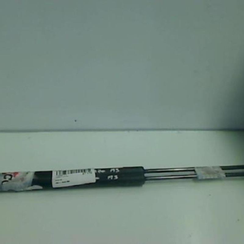 Verin de coffre AUDI A3 2