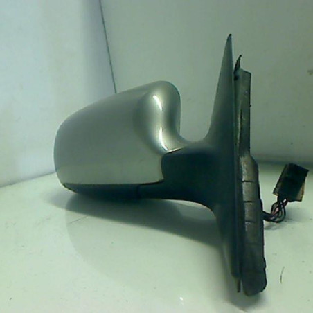 Retroviseur droit AUDI A6 2