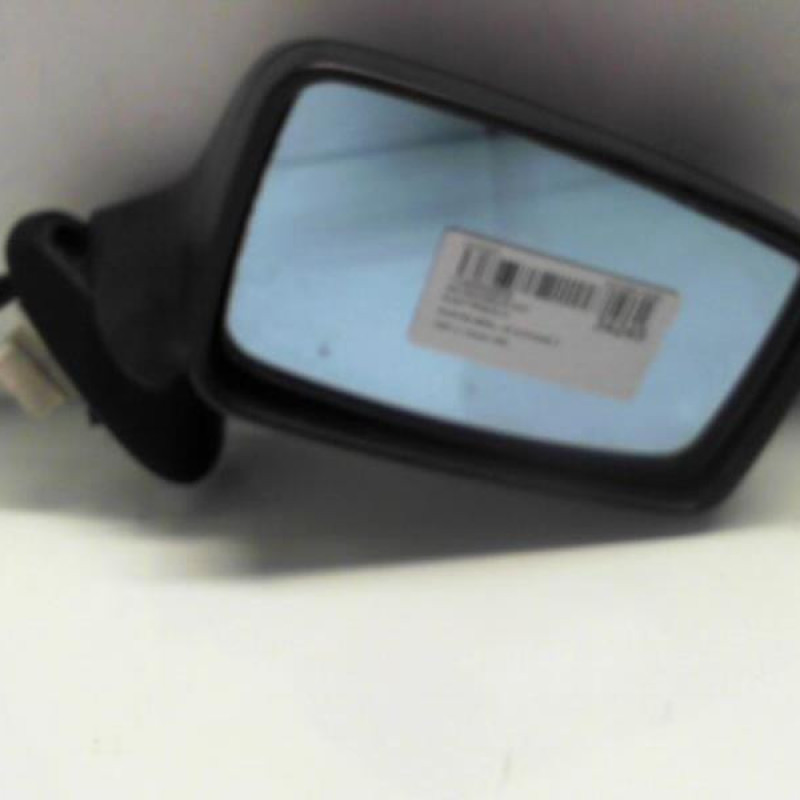 Retroviseur droit AUDI 80 3