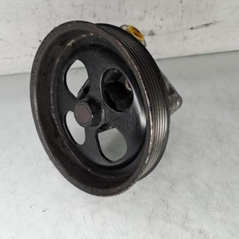 Pompe de direction MITSUBISHI L 200 3