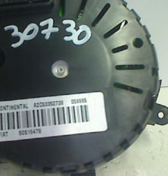 Compteur ALFA ROMEO GIULIETTA 2 Photo n°6