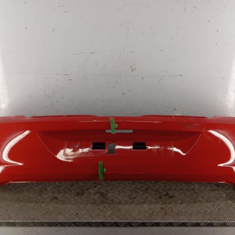 Pare choc arriere RENAULT CLIO 2 CAMPUS