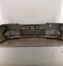 Pare choc avant TOYOTA YARIS VERSO Photo n°6