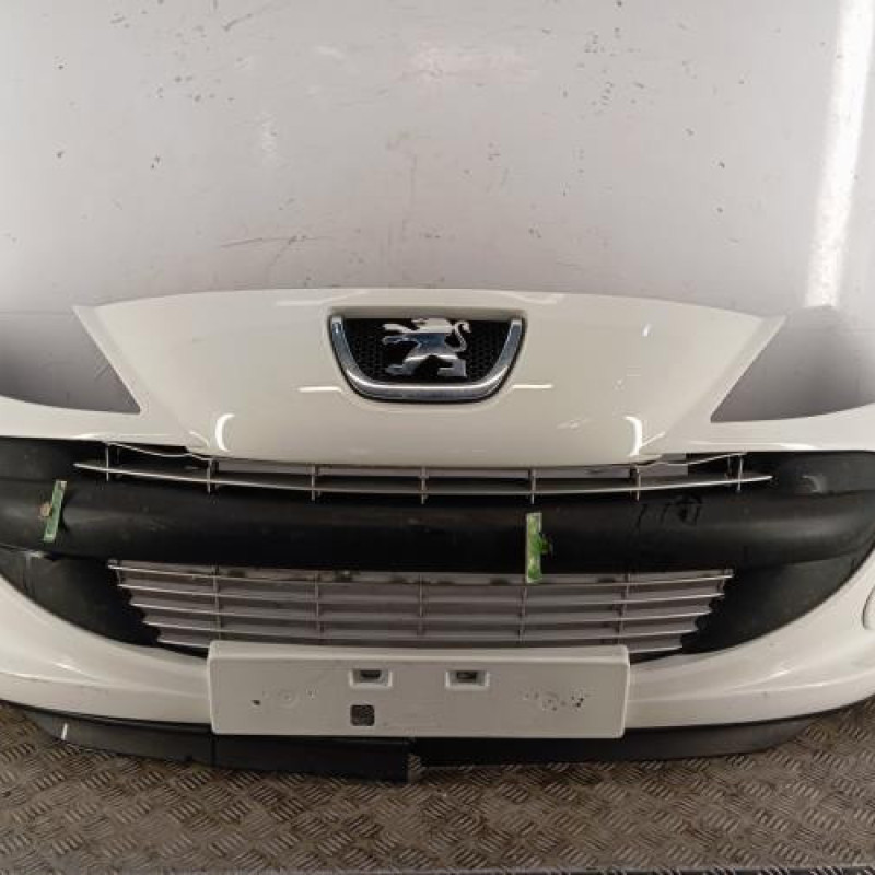 Pare choc avant PEUGEOT 206+