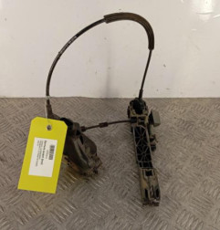 Serrure avant droit NISSAN PRIMERA 3 Photo n°1