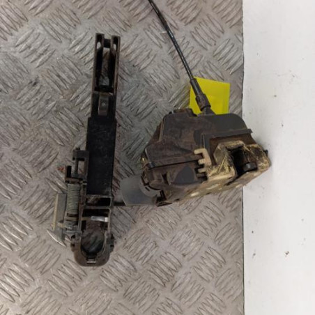 Serrure avant gauche NISSAN PRIMERA 3