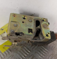 Serrure arriere droit CITROEN SAXO