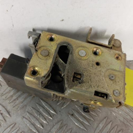 Serrure avant gauche CITROEN SAXO Photo n°1