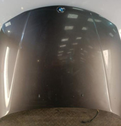Capot BMW SERIE 1 E87 Photo n°1