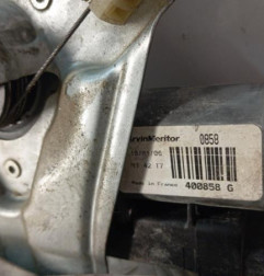 Leve vitre electrique avant gauche RENAULT CLIO 3 Photo n°3