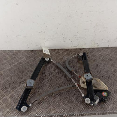 Leve vitre electrique avant gauche VOLKSWAGEN POLO 5 Photo n°1