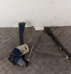 Leve vitre electrique avant gauche VOLKSWAGEN POLO 5