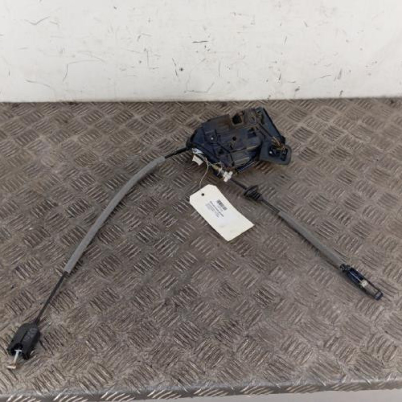 Serrure arriere gauche VOLKSWAGEN POLO 5