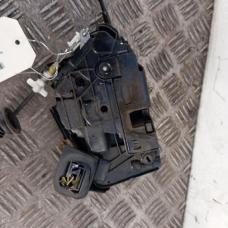 Serrure arriere gauche VOLKSWAGEN POLO 5