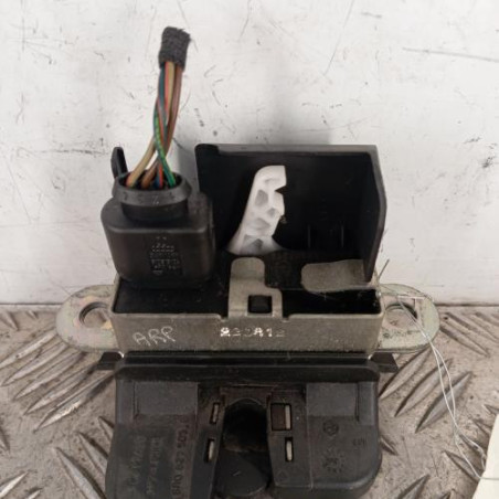 Serrure de hayon VOLKSWAGEN POLO 5