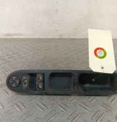 Interrupteur de leve vitre avant gauche CITROEN C3 PICASSO Photo n°1