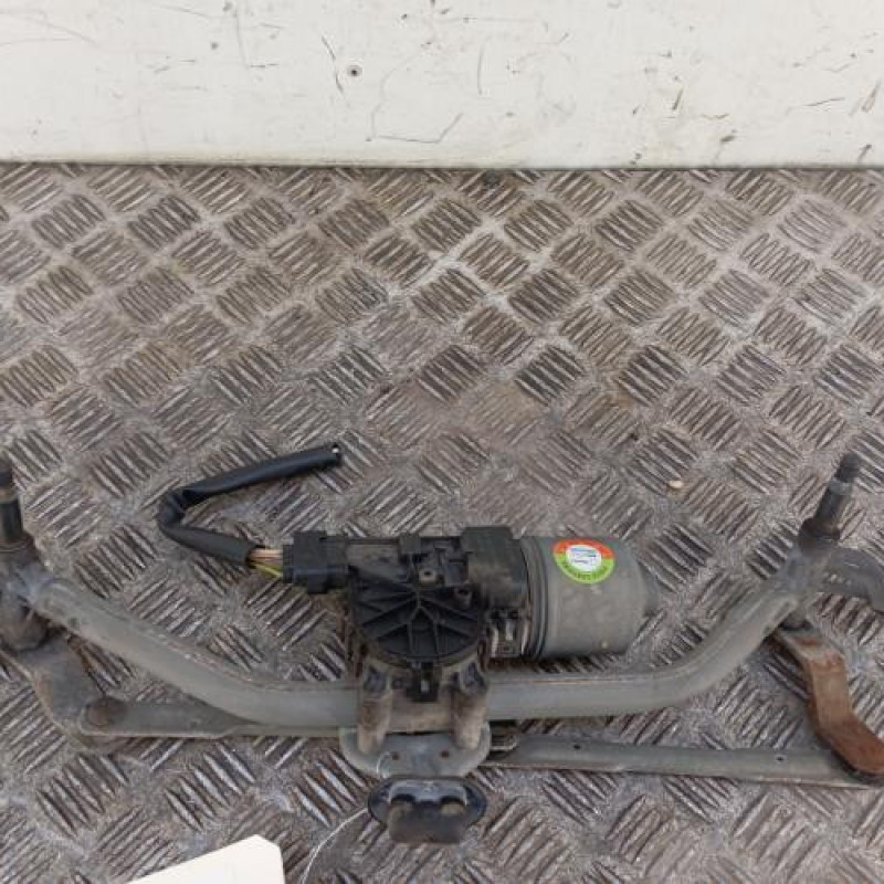 Moteur essuie glace avant PEUGEOT 207