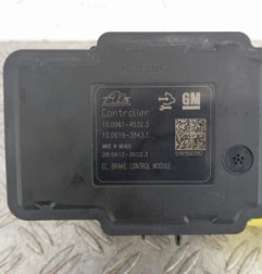 Bloc ABS (freins anti-blocage) OPEL ZAFIRA TOURER C Photo n°1