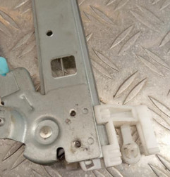 Leve vitre electrique avant gauche CITROEN XSARA