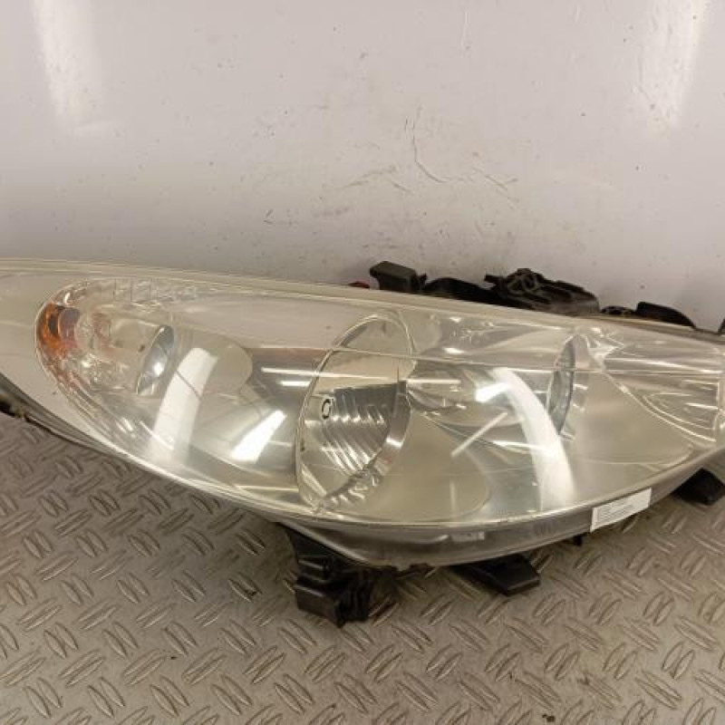 Optique avant principal droit (feux)(phare) PEUGEOT 207